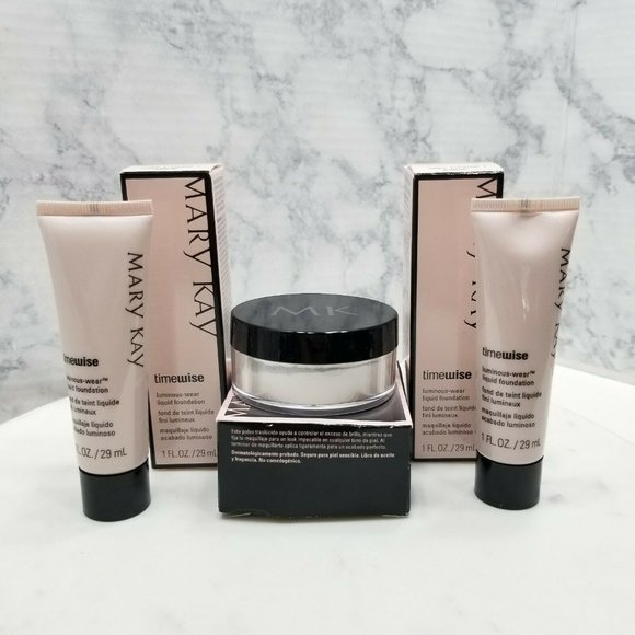 Mary Kay Timewise Ivory 1 foundation x2 + Powder